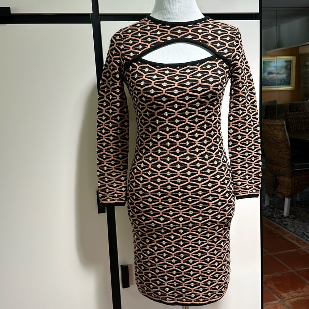 Missoni sweater dress sexy front! Sz 4 stretchy